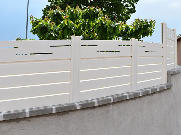 Clôture persienne bandeau Offset