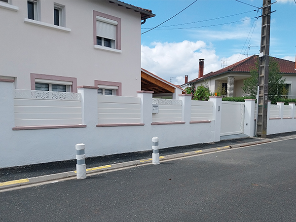 Clôture EOLE et portail LASER blanc